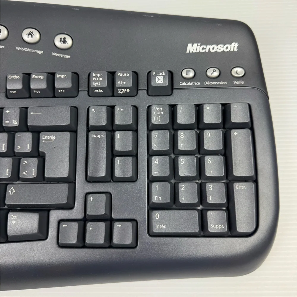 Microsoft Wireless MultiMedia Keyboard 1.1 Model 1014 WUR0313